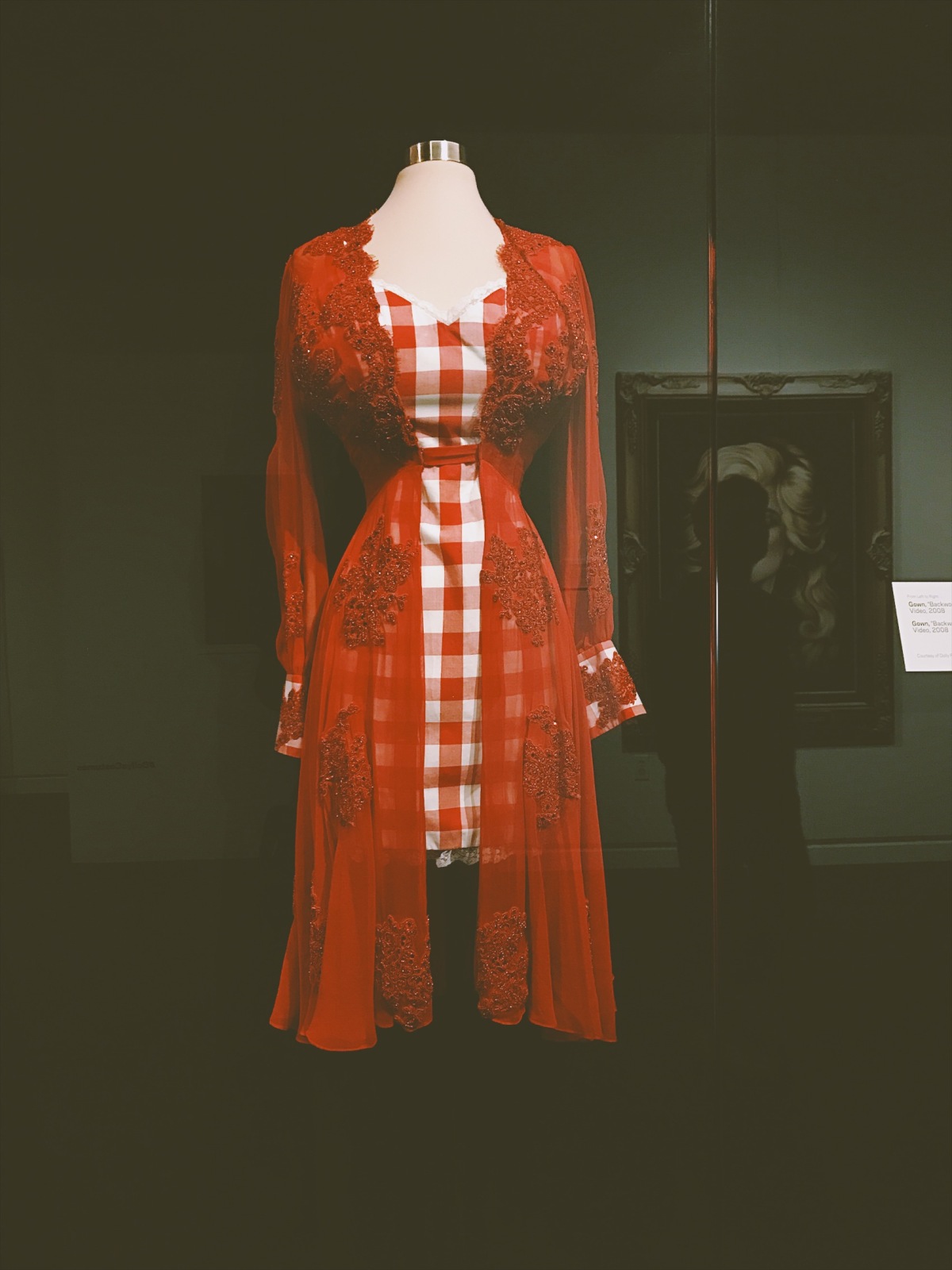 Grammy Museum, Grammys, Dolly Parton, Dolly Parton fashion, Dolly Parton style, MusicCares, Grammy Lifetime Achievement, Dolly Parton costumes, singer, singer style, touring style, on stage style